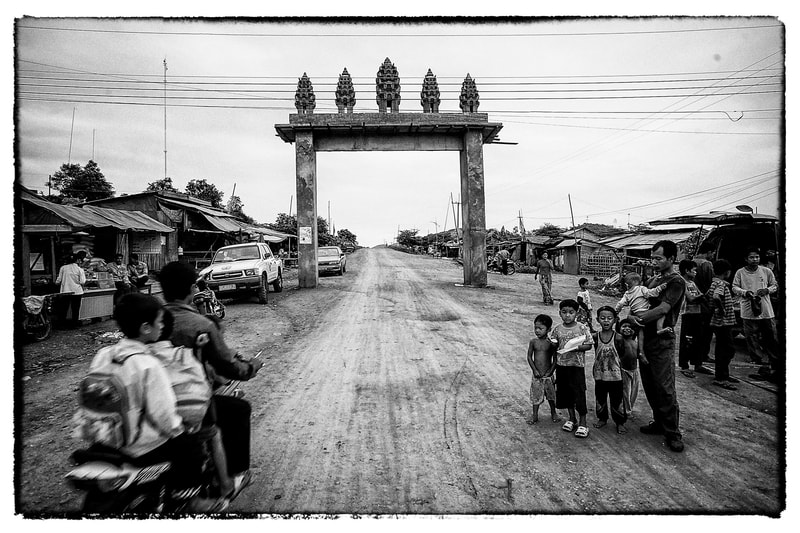 Thailand-Cambodia border crossing near Pailin